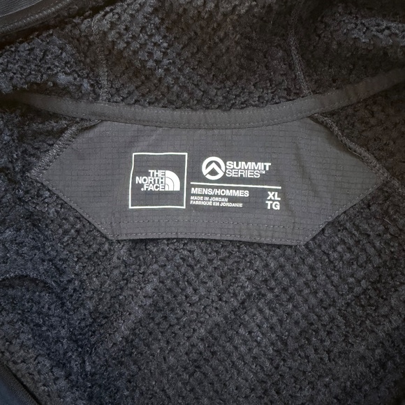 The North Face Men’s Summit Series FUTUREFLEECE™ Full-Zip Hoodie (Black) – XL - Picture 4 of 4